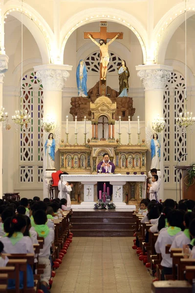 Ciudad Chi Minh Iglesia Del Sagrado Corazón Jesús Nha Tho — Foto de Stock