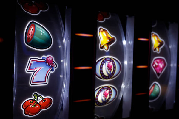 игровой автомат в казино. france.