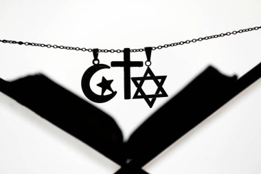 Dini semboller. Hristiyanlık, İslam, Musevilik 3 tek tanrılı din. Dinlerarası diyalog. Fransa. 