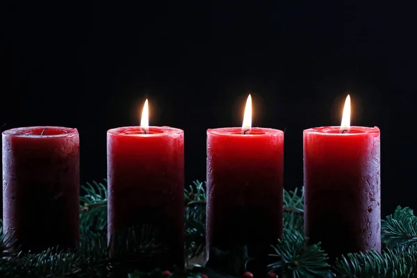 Natural Advent Wreath Crown Three Burning Red Candles Christmas Composition — Stock Photo, Image