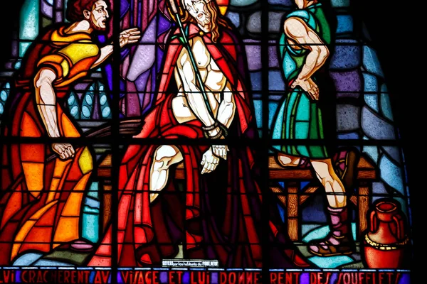 聖エティエンヌ教会 聖シュテファン教会 ステンドグラスの窓 キリストの旗です どうでもいい フランス — ストック写真