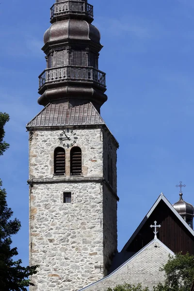 Torre Relógio Barroco Igreja Saint Nicolas Combloux França — Fotografia de Stock