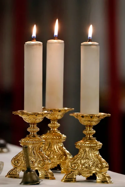 Candeles Altar Misa Católica Basílica Santa Maria Delle Vigne Génova — Foto de Stock