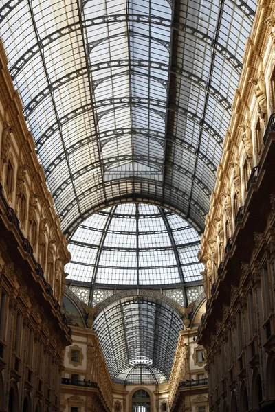 Galleria Vittorio Emanuele Aktywna Galeria Handlowa Ważny Punkt Orientacyjny Mediolanu — Zdjęcie stockowe