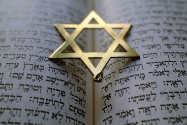 Yahudilik. İbranice İncil, Davut 'un yıldızıyla.