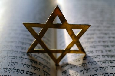 Yahudilik. İbranice İncil, Davut 'un yıldızıyla.