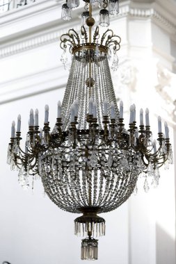 Kristal kilise avizesi. Varşova. Polonya.