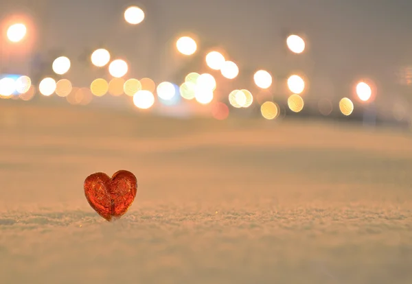 Hjärtform i snö — Stockfoto