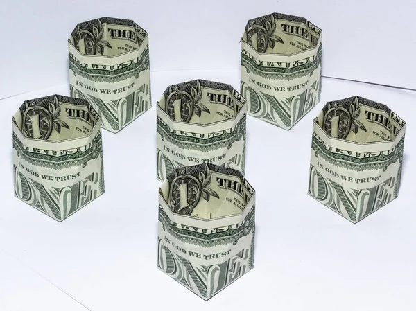 Χρήματα Origami Έξι Βάσεις Διπλωμένα Πραγματικές Λογαριασμούς Ενός Δολαρίου Λευκό — Φωτογραφία Αρχείου