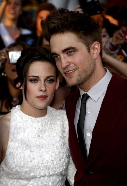 Kristen Stewart y Robert Pattison — Foto de Stock