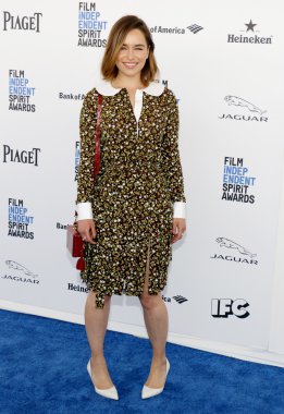 aktrist Emilia Clarke