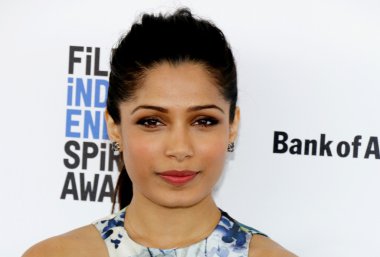 oyuncu freida pinto
