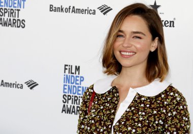 aktrist Emilia Clarke