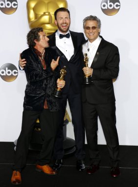 David White ve Chris Evans