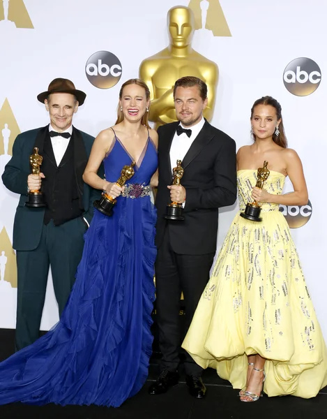 Leonardo DiCaprio and Alicia Vikander — Stock Photo, Image