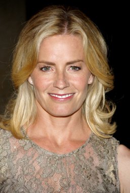 Aktris Elizabeth Shue