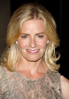 Aktris Elizabeth Shue