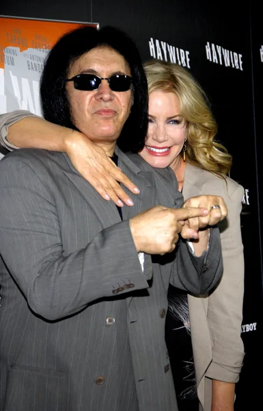 Gene simmons ve shannon tweed