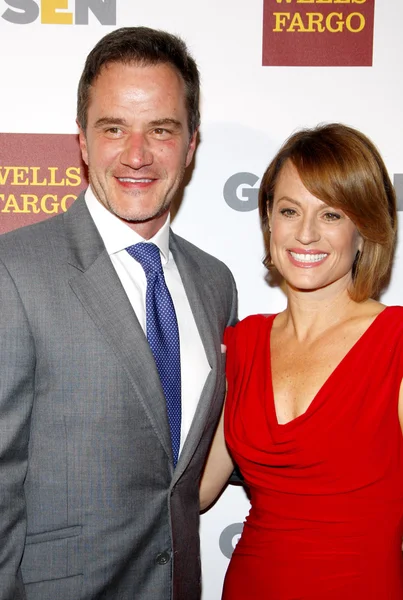 Tim Dekay y Elisa Dekay — Foto de Stock