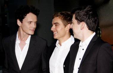 Dave Franco ve Christopher Mintz-Plasse