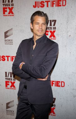 aktör Timothy Olyphant