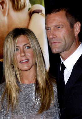 Aaron Eckhart ve Jennifer Aniston