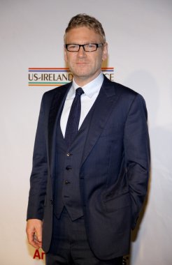 aktör ve yapımcı Kenneth Branagh