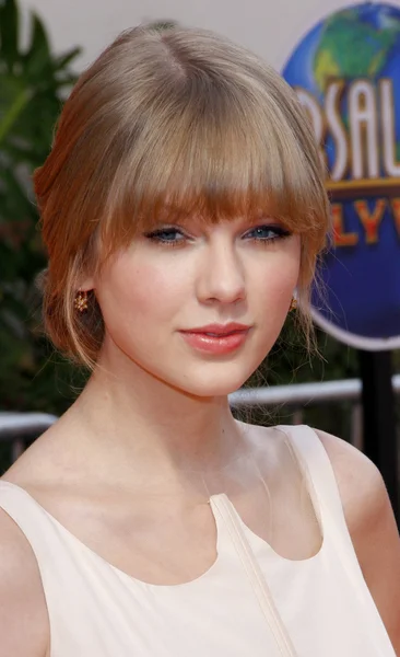 Cantante y actriz Taylor Swift — Foto de Stock