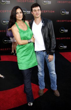 Aktris Carrie-Anne Moss