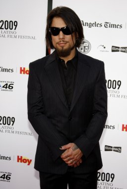 şarkıcı ve sinema oyuncusu Dave Navarro