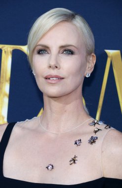 aktris charlize theron