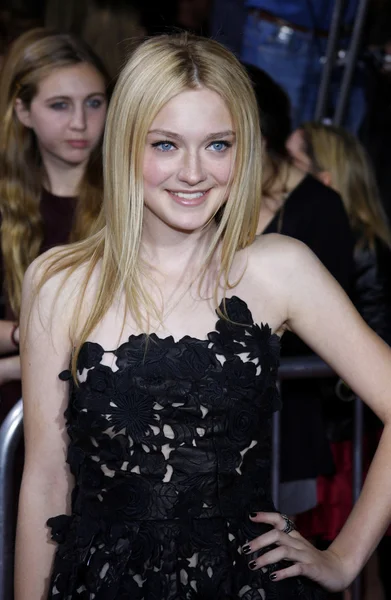 Actress Dakota Fanning — Stock Photo, Image