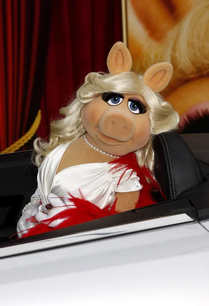 Muñeca Miss Piggy — Foto de Stock