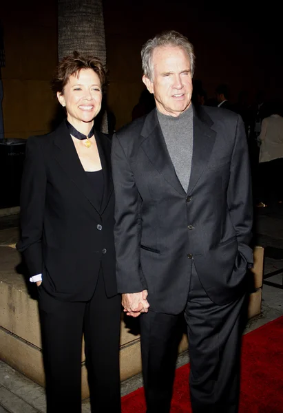 Annette Bening y Warren Beatty — Foto de Stock