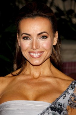 oyuncu Lisa Robertson