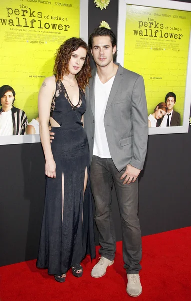 Rumer willis och jayson blair — Stockfoto