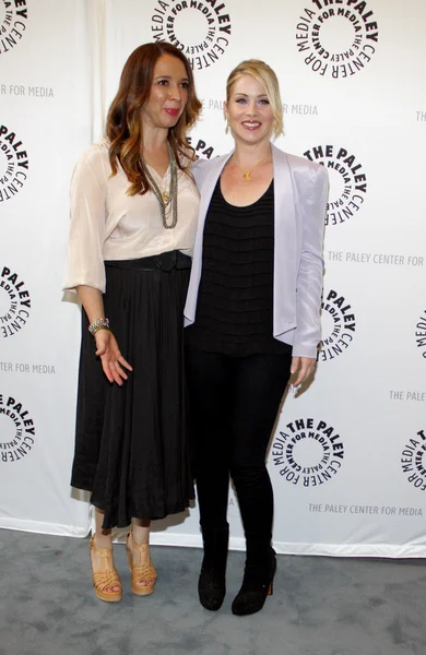Christina Applegate ve Maya Rudolph