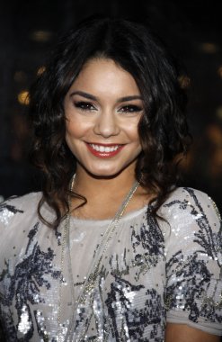 oyuncu ve şarkıcı Vanessa Hudgens