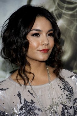 oyuncu ve şarkıcı Vanessa Hudgens