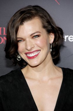 oyuncu ve model Milla Jovovich