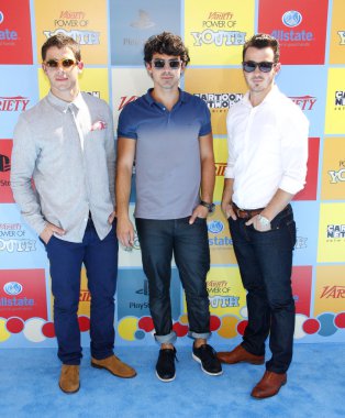 Jonas Brothers müzik grubu