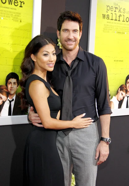 Dylan Mcdermott και τα Shasi φρεάτια — Φωτογραφία Αρχείου