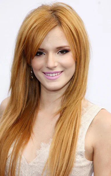 Atriz Bella Thorne — Fotografia de Stock