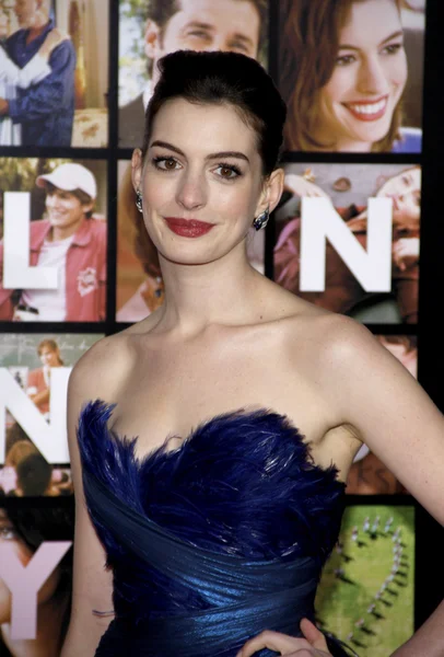 Aktorka i piosenkarka Anne Hathaway — Zdjęcie stockowe