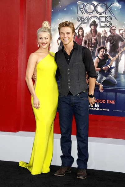 Julianne Hough y Derek Hough — Foto de Stock