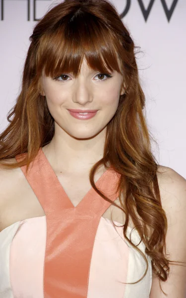 Actress Bella Thorne — Stock Photo, Image