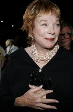 Yıldızı Shirley Maclaine