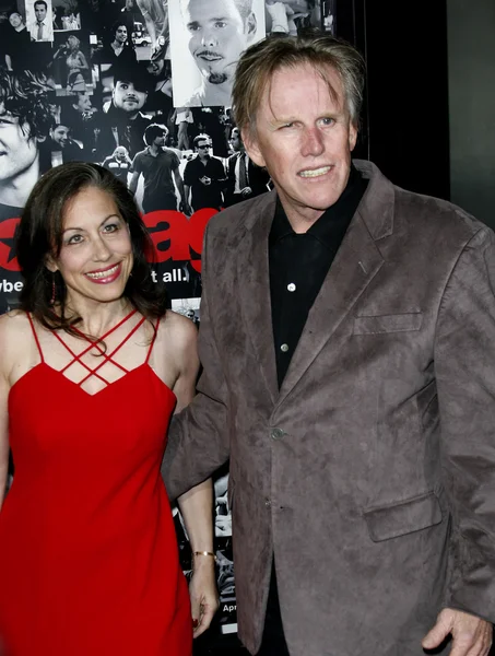 Gary Busey y Vicky Roberts —  Fotos de Stock