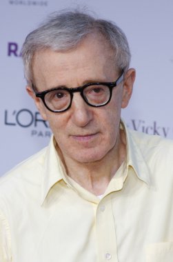 Yönetmen Woody Allen