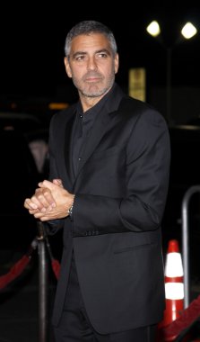 aktör george clooney